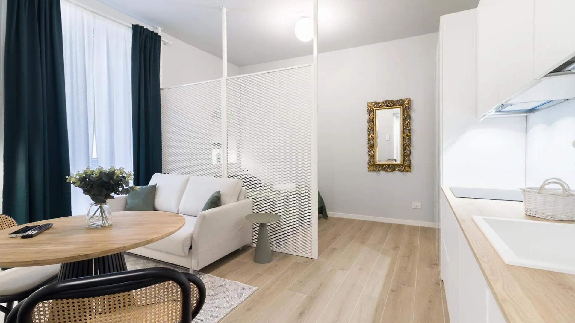 Art Combo In Porta Venezia, Milano Apartment Italy